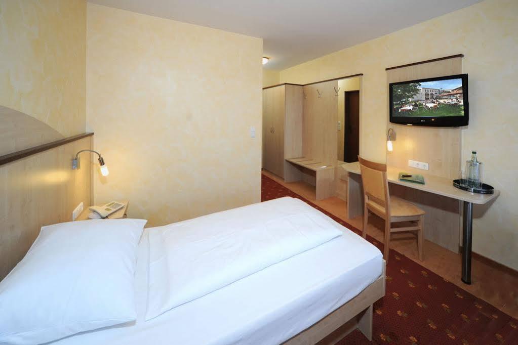 Hotel Wolfringmuehle Fensterbach المظهر الخارجي الصورة
